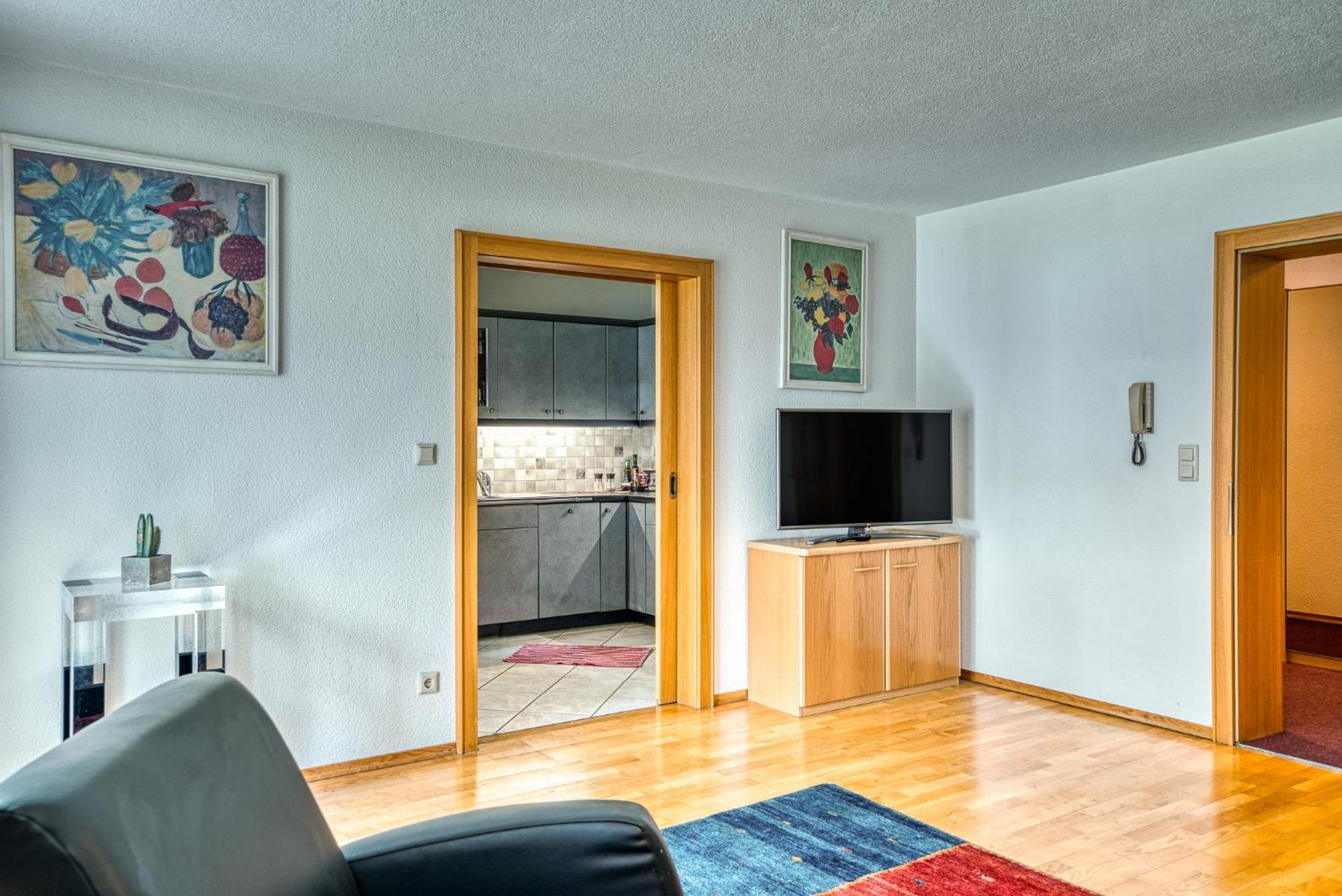 Hotel Zum Lamm Tarrenz Exterior photo